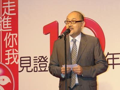 Mr. Kit Szeto, CEO of Dim Sum TV, delivered his speech at the ceremony.