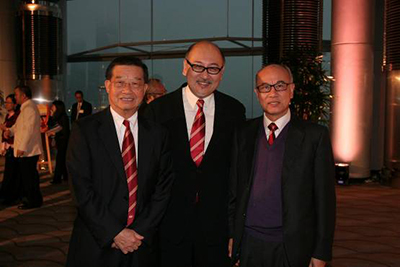 由左至右:常務會董黃守正先生,藝術文化委員會主席司徒傑先生、聯合出版(集團)有限公司副董事長及總裁陳萬雄先生。