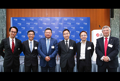 Guests attending the Seminar (From left to right): Mr. Alexander WAN, Senior Advisor of China Daily Asia Pacific (Moderator); Mr. Albert WONG, Chief Executive Officer of Hong Kong Science and Technology Parks Corporation; Dean XIANG Bing, the Founding Dean-cum-Professor of China Business and Globalization of the Cheung Kong Graduate School of Business; Mr. Joseph Chan, Chief Executive Officer of AsiaPay Limited; Mr. Frankie HO, General Manager of Baidu International; Mr. Peter GREENHILL, Head of eBusiness of the Equiom Group Europe.