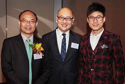 (from left to right) Mr Chen Yao Guang from the Hong Kong and Macao Affairs Office, the People’s of Guangdong Province, Mr Kit Szeto, and Mr Ren YongQuan, MC of Guangdong Radio and Television’s Hong Kong Office opening ceremony